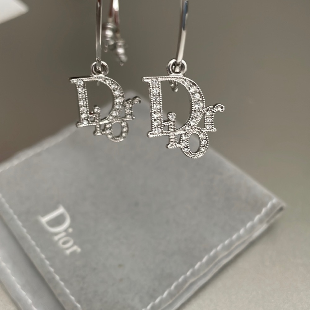 💯Christian Dior big hoop earrings